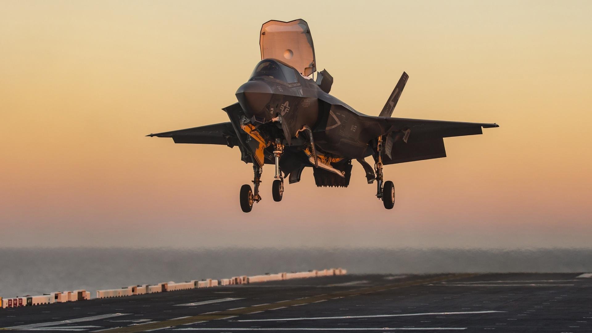 替补登场即进球是否与教练预判相关性提高，替补队员进场破坏进球