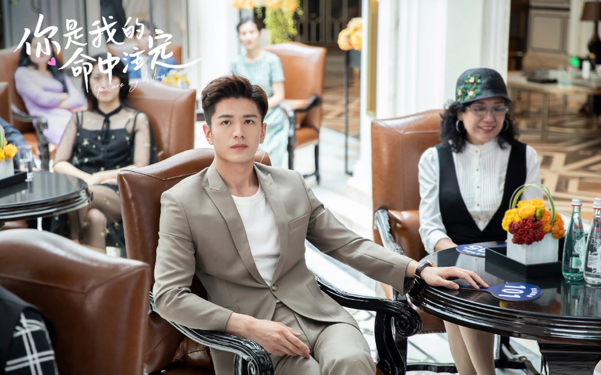 开云体育官网上-林丹现场示范技战术讲解引掌声，林丹训练视频